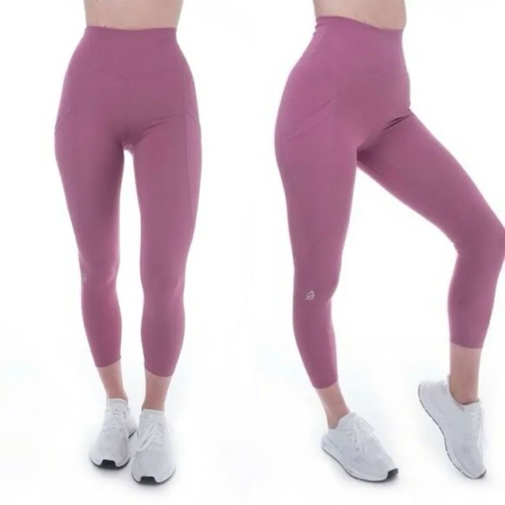 NWT P'tula Alainah Pocket
Legging 23" Size Large Cheeky
Pink